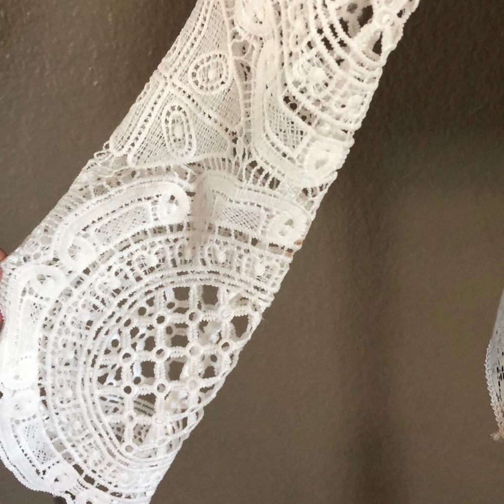 Lace crochet white top - Picture 3 of 4